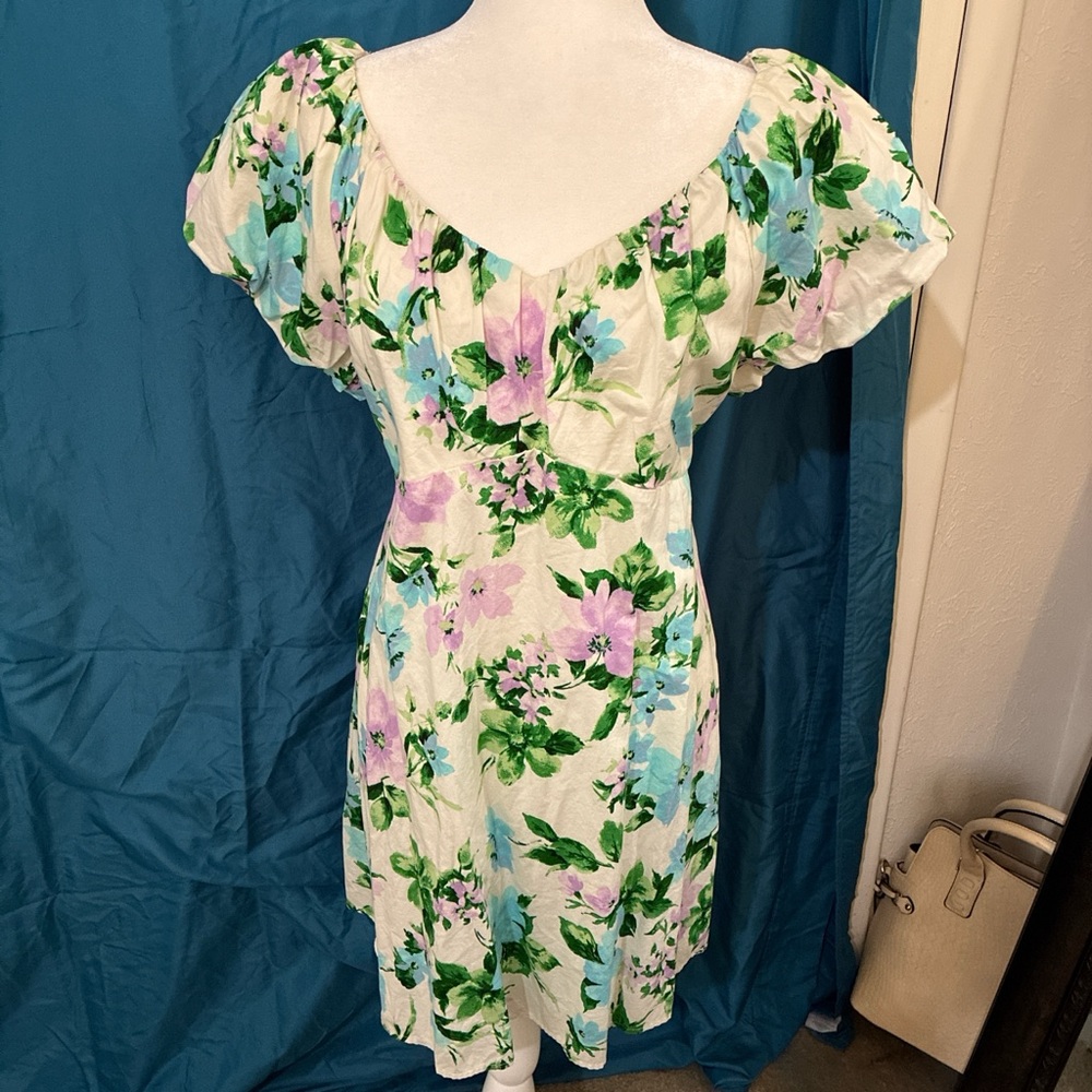 Old Navy Floral Puff Sleeve Summer Dress in White with Green & Pastel Blooms XL